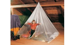 Brettschneider tinklelis nuo uodų „Fine Mesh Pyramid“