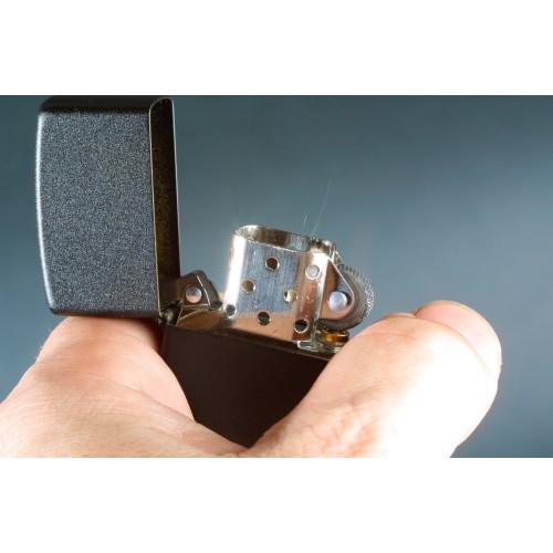 Zippo skysčio žiebtuvėlis