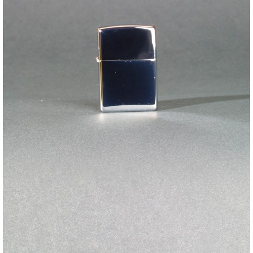 Бензиновая зажигалка Zippo