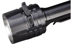 LED žibintuvėlis Fenix LR35R