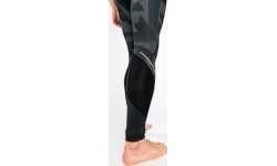 Venum Razor triko tampros – juodos/auksinės