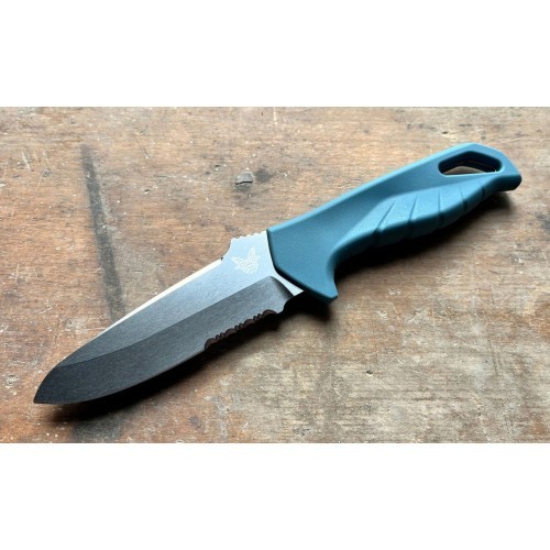 Benchmade 18040S Undercurrent SANTOPRENE, MagnaCut