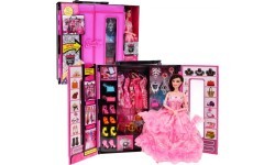 Dressing room + Doll