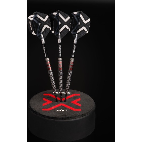 Winmau Blade X Prism Delta Metallic Black  Silver