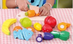 Medinis vaisių ir daržovių pjaustymo rinkinys (13 vnt.) Ecotoys