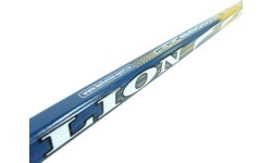 Детская хоккейная клюшка LION 6600 – для правого хвата